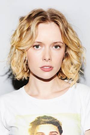 Amelia Eve Amelia Eve