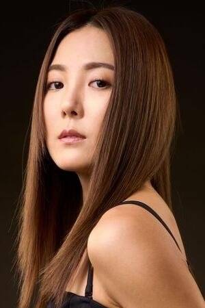 Alina Lee Alina Lee