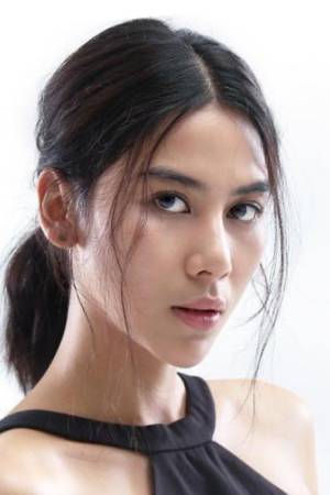 Adinda Thomas Adinda Thomas