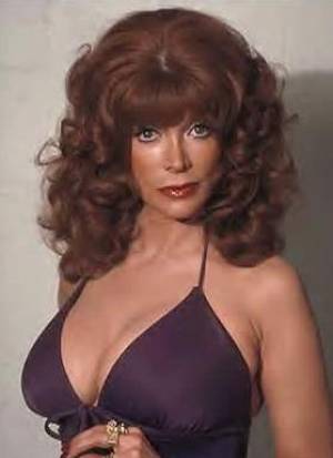 Dyanne Thorne Dyanne Thorne