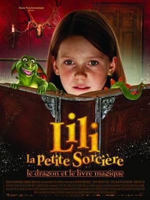 Lili la Petite Sorcière: Le Dragon et le Livre Magique