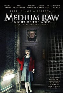 Medium Raw: Night of the Wolf